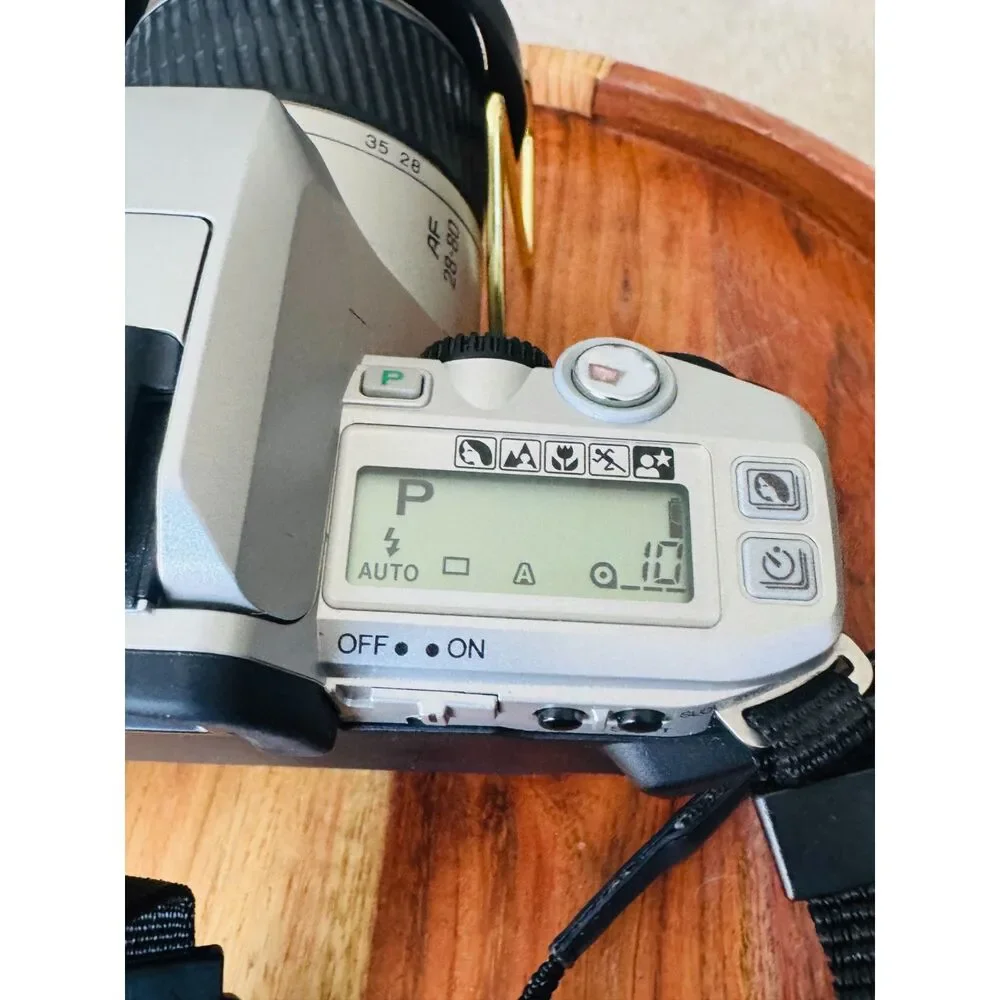 Minolta Maxxum 4 35mm Film Camera AF 28-80mm Lens Tested Working Manual 2 Rolls